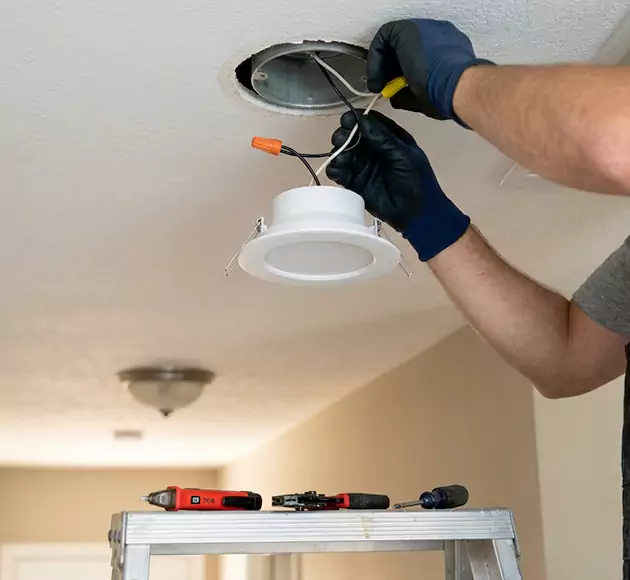 Professional Recessed Light Replacement: Your Local Retrofit Team in Riverview, FL